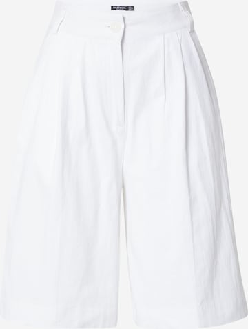 Nasty Gal Loose fit Pants in White: front