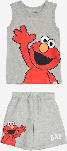 pilka GAP Rinkinys: priekis