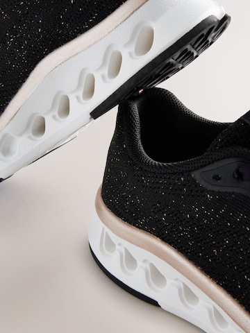 Next Trainers in Black