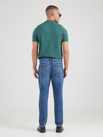 Lyle & Scott Дънки Tapered Leg Дънки в синьо