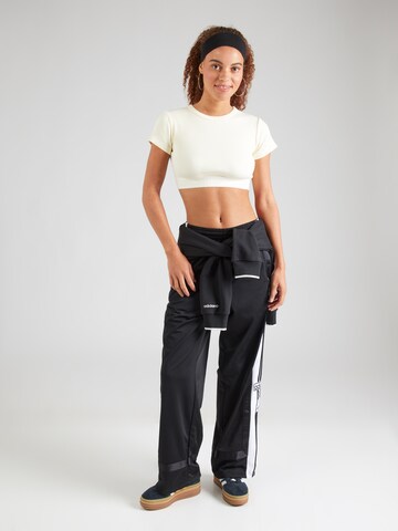 ADIDAS ORIGINALS - Camiseta en blanco