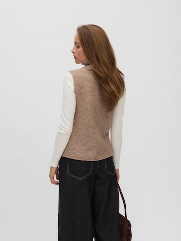 VERO MODA Gebreid vest 'VMEverlee' in Beige