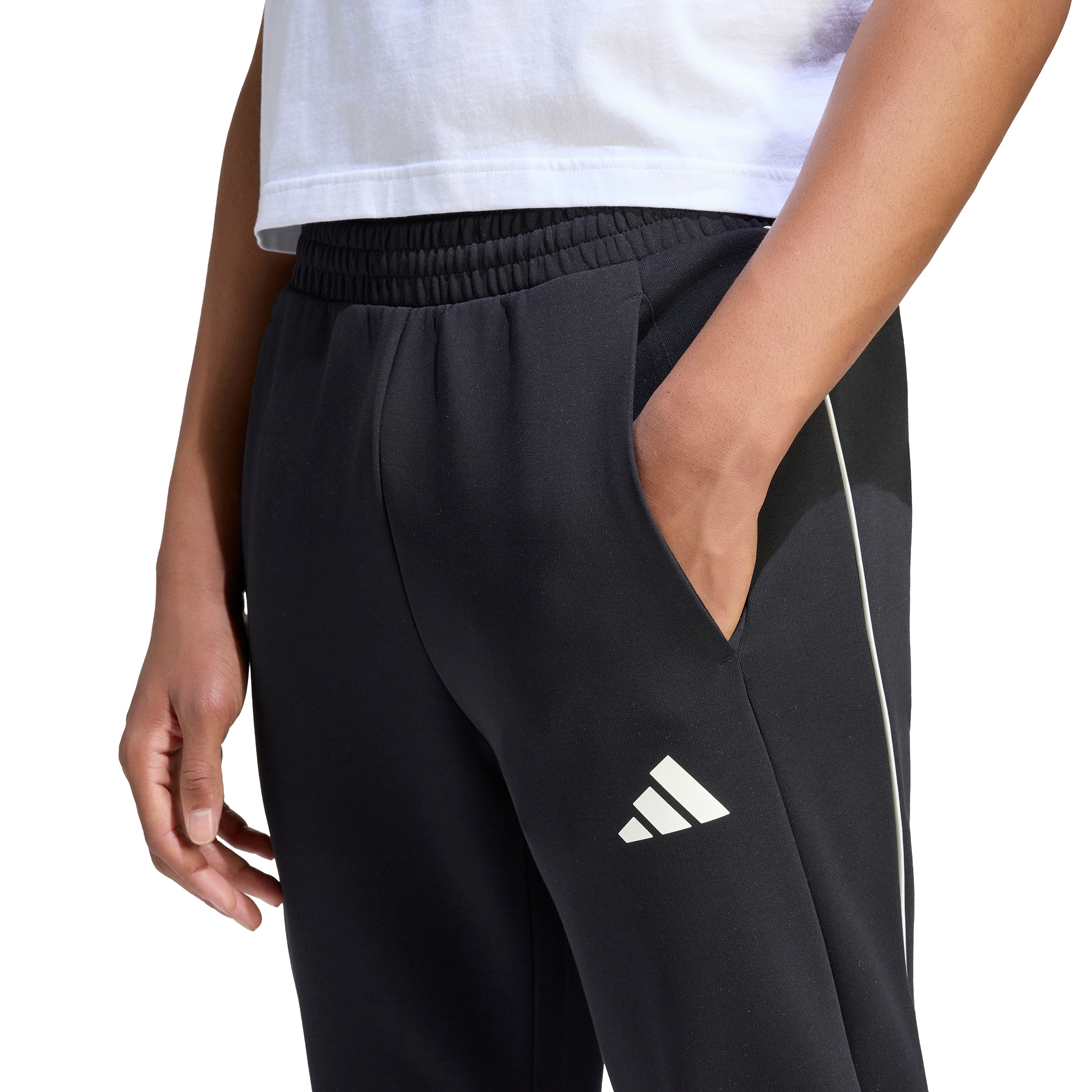 Effilé Pantalon de sport 'Stadium' ADIDAS SPORTSWEAR en noir