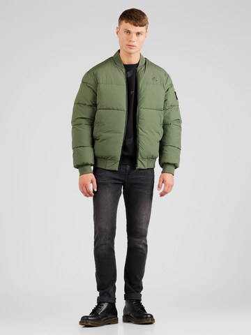 Veste mi-saison Calvin Klein Jeans en vert