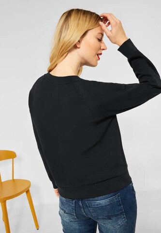 STREET ONE Sweatshirt in Schwarz