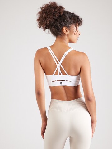Bustier Soutien-gorge de sport 'Studio' On en blanc