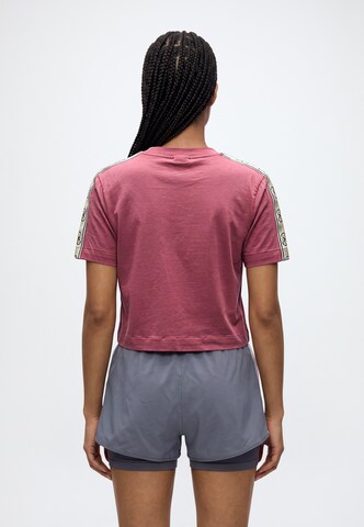 GUESS Performance Shirt 'BRITNEY' in Pink
