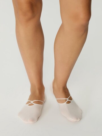 Chaussettes de sport C&City en beige : devant