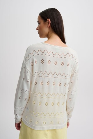 Pullover 'LALUHA' di ICHI in bianco