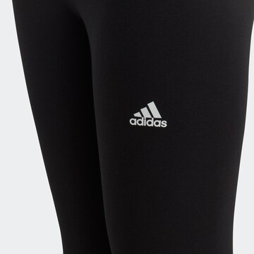 ADIDAS SPORTSWEAR Tapered Sportbroek 'Essentials Linear Logo ' in Zwart