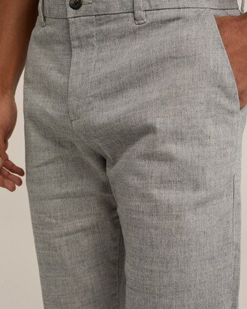 WE Fashion Slimfit Chinohose in Grau