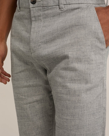 Coupe slim Pantalon chino WE Fashion en gris