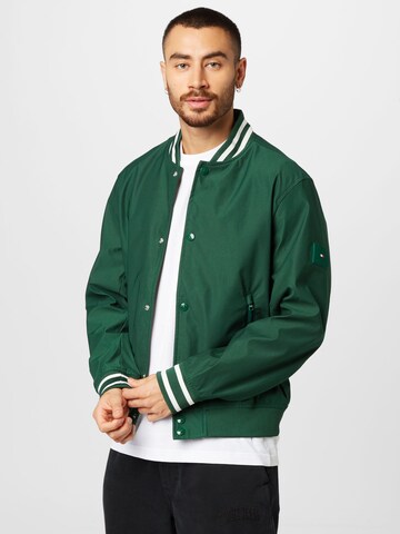 Veste mi-saison TOMMY HILFIGER en vert : devant