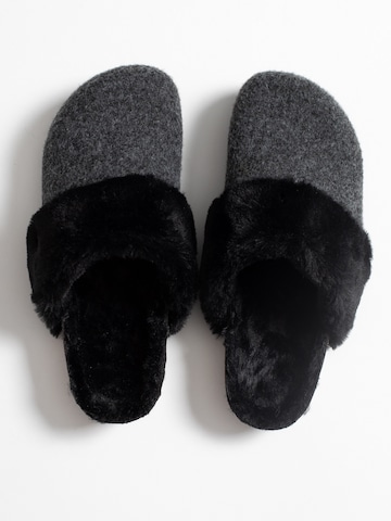 Bayton Slipper 'Maik' in Grey