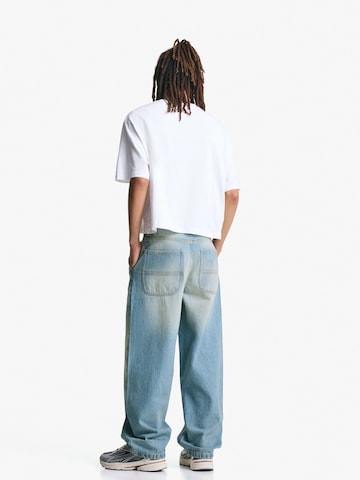 Bershka Baggy Jeans in Blauw