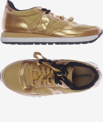 saucony Sneaker 37 in Gold: predná strana
