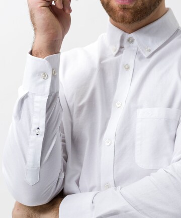 BRAX Comfort Fit Hemd 'Daniel' in Weiß