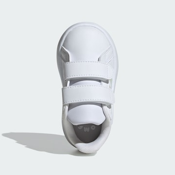 Chaussure de sport 'Grand Court 2.0' ADIDAS SPORTSWEAR en blanc