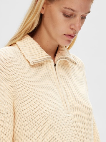 Abito in maglia 'Bloomie' di SELECTED FEMME in beige