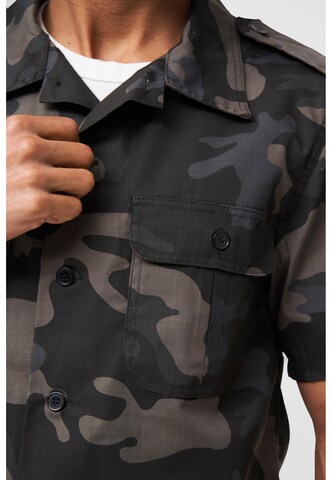 Brandit Regular fit Button Up Shirt in Green