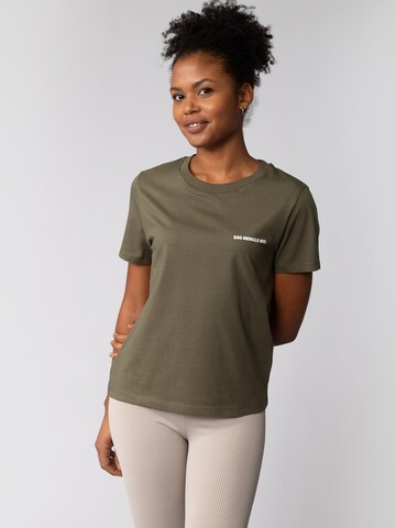 Maglietta 'Sag Niemals Nie' di Watapparel in verde: frontale