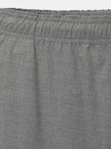 Pull&Bear Loosefit Kalhoty – šedá