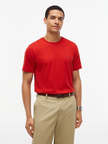 TOMMY HILFIGER Тениска 'ESS SEASONAL' в червено: отпред