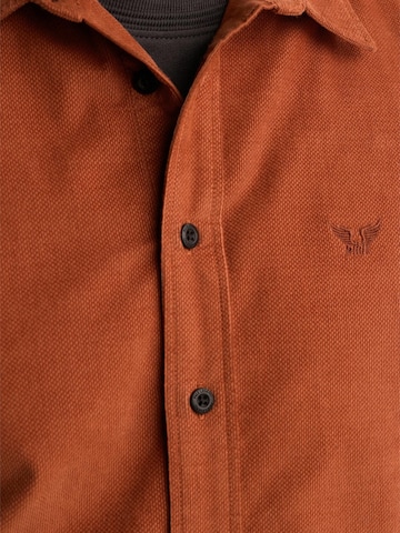 Coupe regular Chemise 'Corduroy shirt with chest embroidery' PME Legend en marron