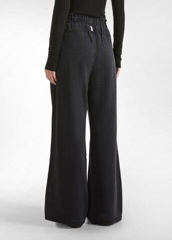 Wide Leg Jean à pince DEHA en noir