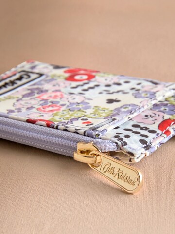 Portofel de la Cath Kidston pe mai multe culori
