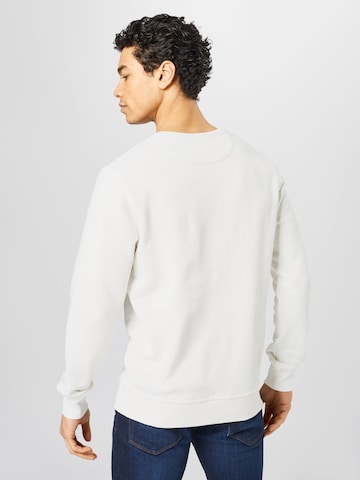 GANTSweater majica 'Archive Shield' - bijela boja