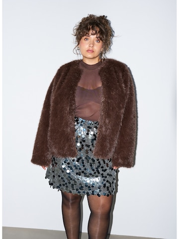 Giacca di mezza stagione 'MFurry' di Zizzi in marrone