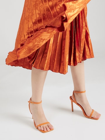 Closet London فستان للمناسبات بلون برتقالي