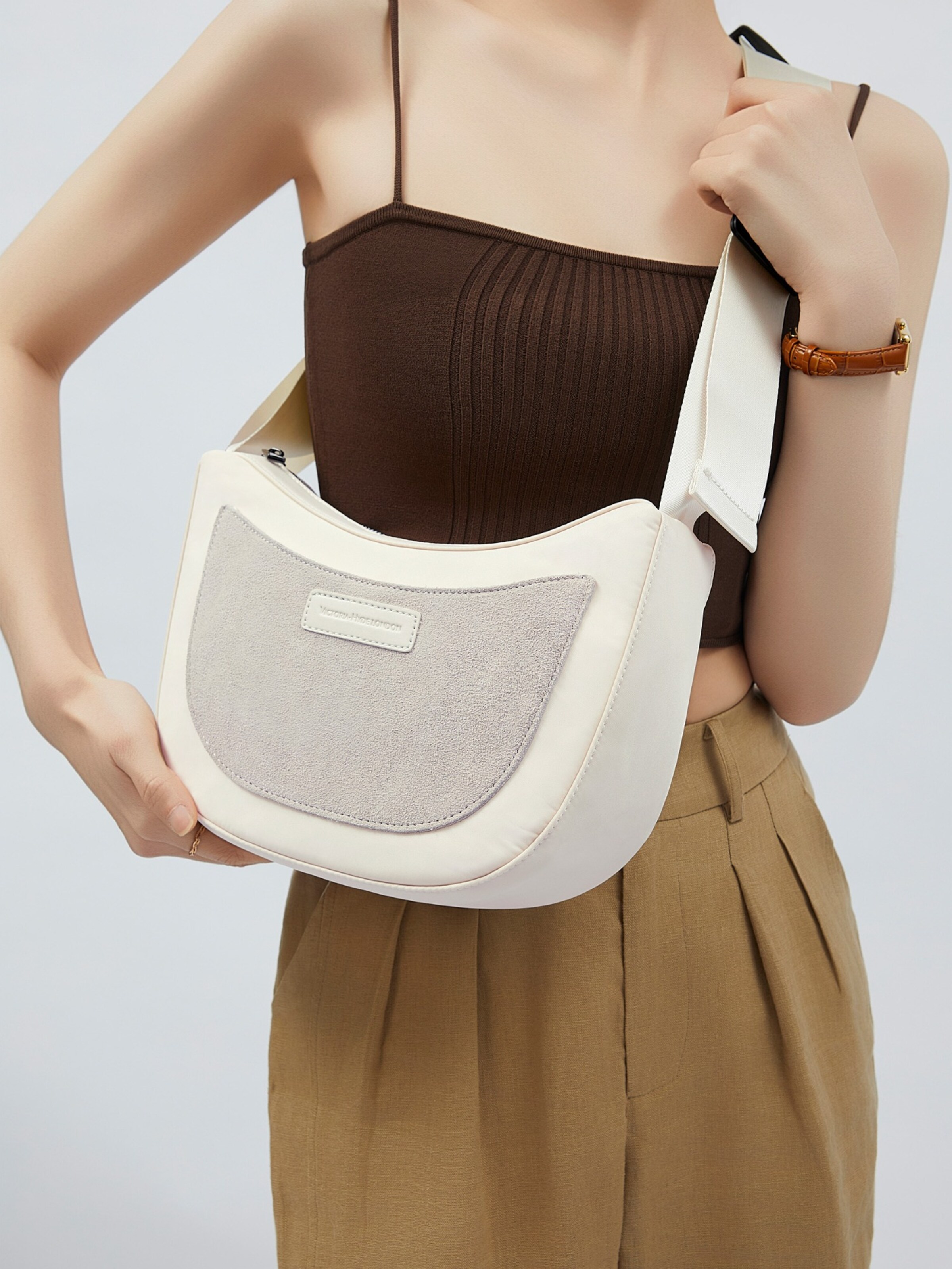 Victoria Hyde Crossbody bag ' Loren ' in White: front