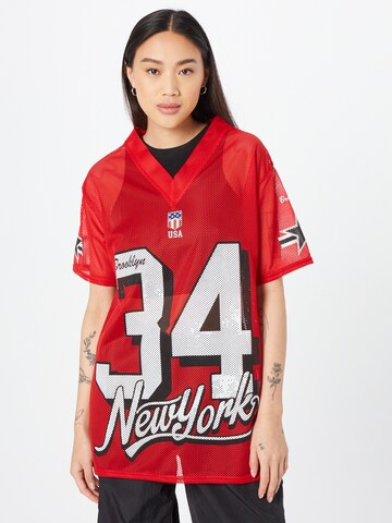 Nasty Gal Oversized Shirt '34 New York Airtex' in Red: front