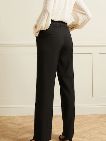 love & roses tavaline Püksid, värv must