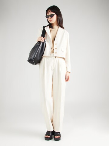 SISTERS POINT - Blazer 'VILSA' en blanco