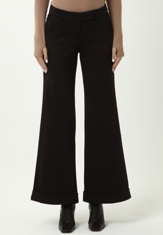 Madam-T Pants 'Chelsea' in Brown: front