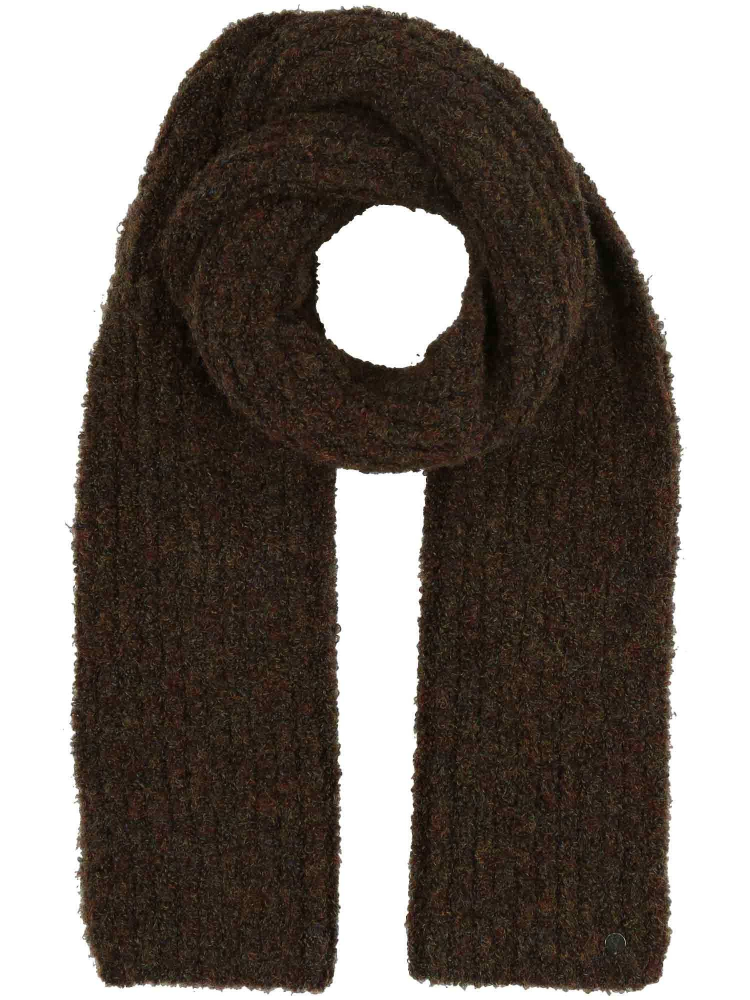 FRAAS Scarf in Green: front