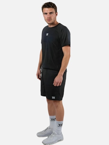 HEFTYKA Performance Shirt in Black