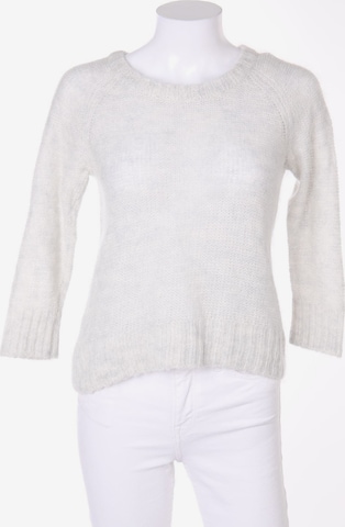 UNBEKANNT Sweater & Cardigan in XS-S in White: front