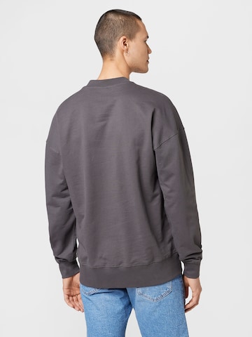 Sweat-shirt 'CLAYTON' Only & Sons en gris