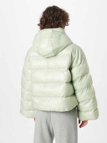 Nike Sportswear Zimná bunda - Zelená