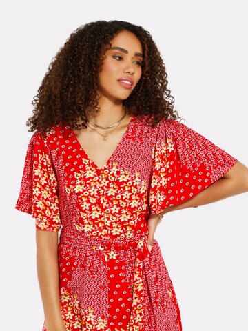 Threadbare Košeľové šaty 'Fruit' - Červená