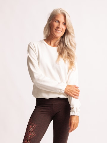 Spirit of OM Sweater 'Gati' in 