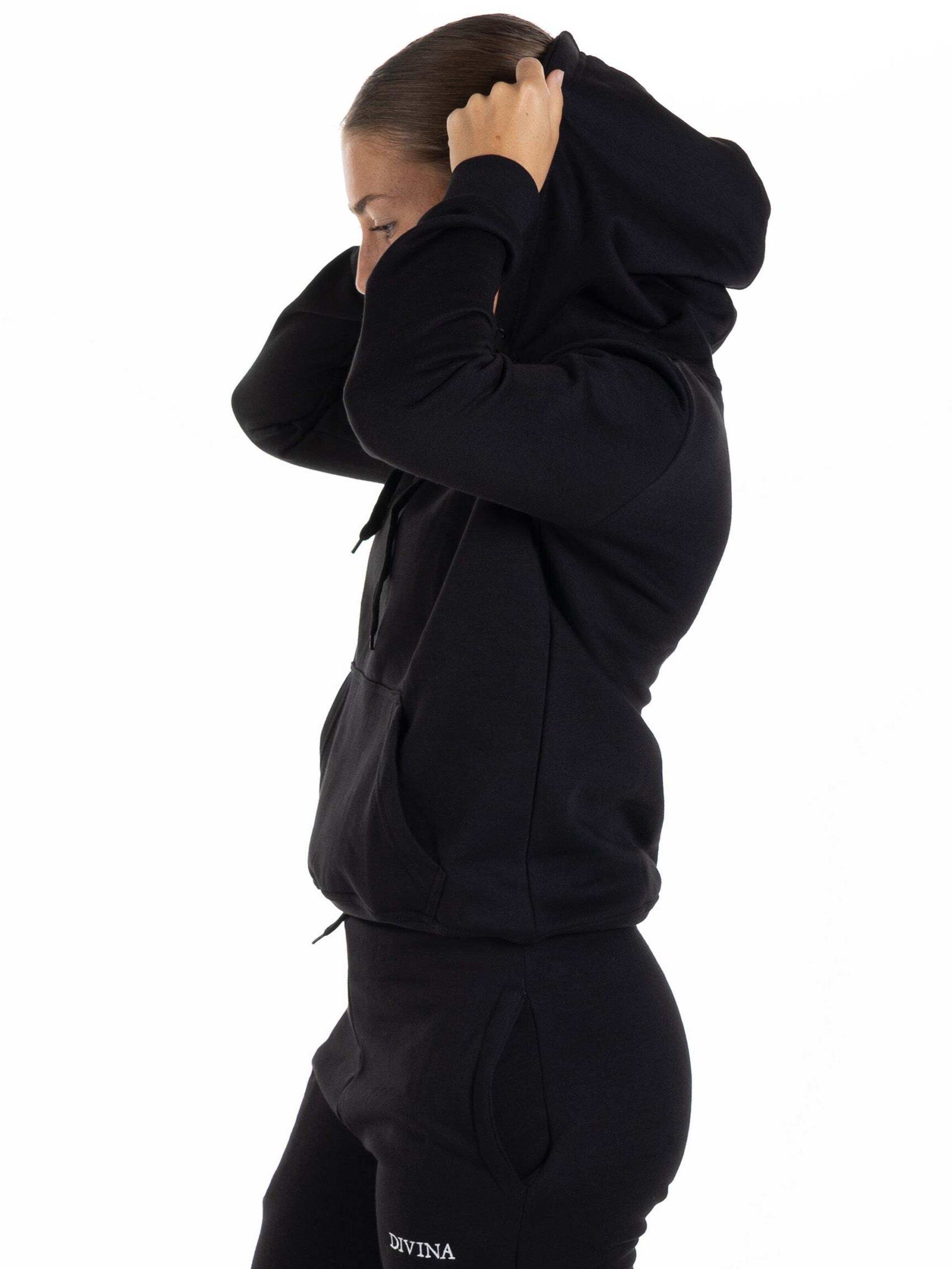 Divina Sweatshirt 'Comfy' in Zwart