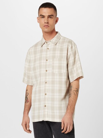 Cotton On Regular fit Overhemd 'Eddie' in Beige: voorkant