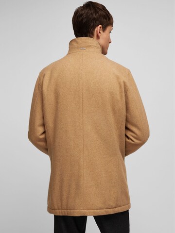 HECHTER PARIS Between-Season Jacket in Brown