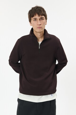Matinique Sweatshirt 'Kade' in Brown: front