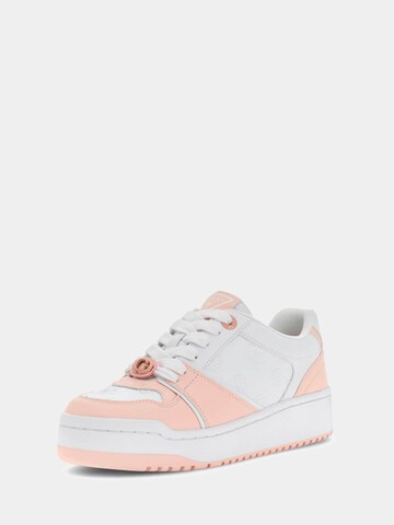 GUESS Sneaker in Pink